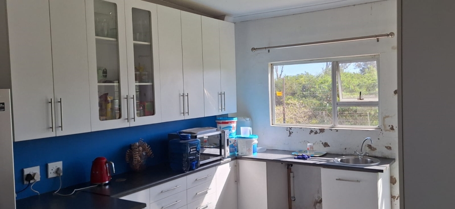 Commercial Property for Sale in Cove Ridge East Eastern Cape